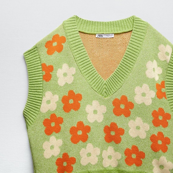 🍏 ZARA BNWT FLORAL JACQUARD KNIT VEST 🍏 - Picture 5 of 7
